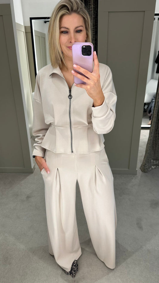 DECK Leisure Suit Beige 20110