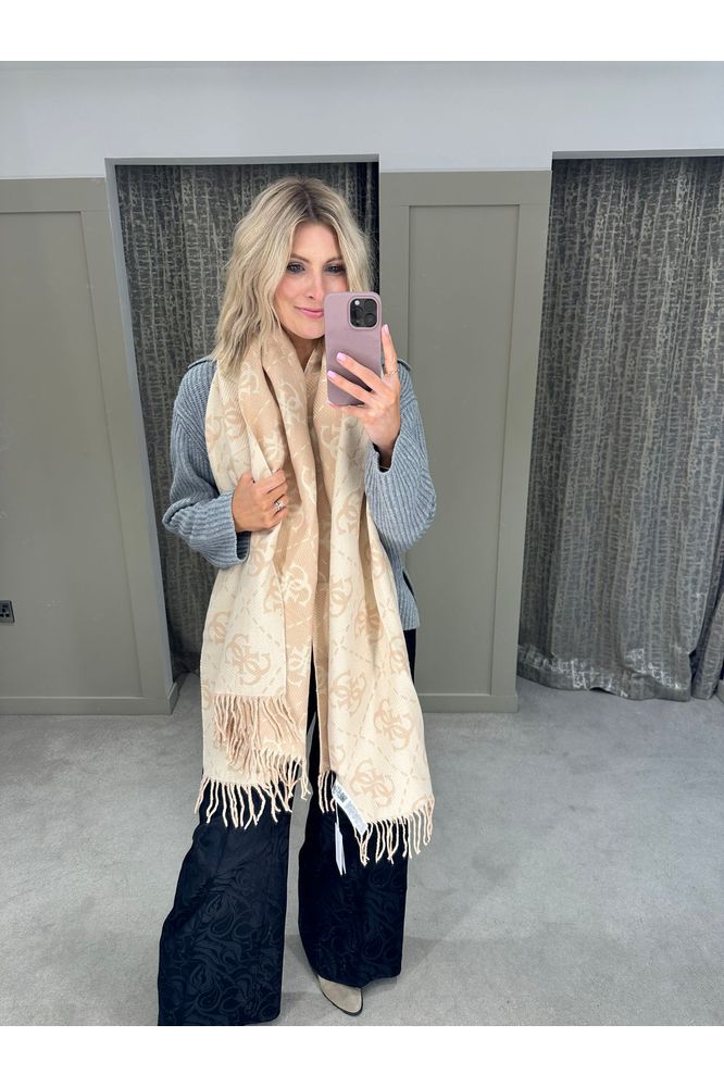 AW24 GUESS Scarf 70x190