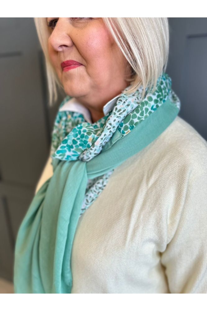 Nuria Green Multi Scarf