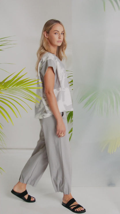 NAYA Wide Leg Trouser Taupe